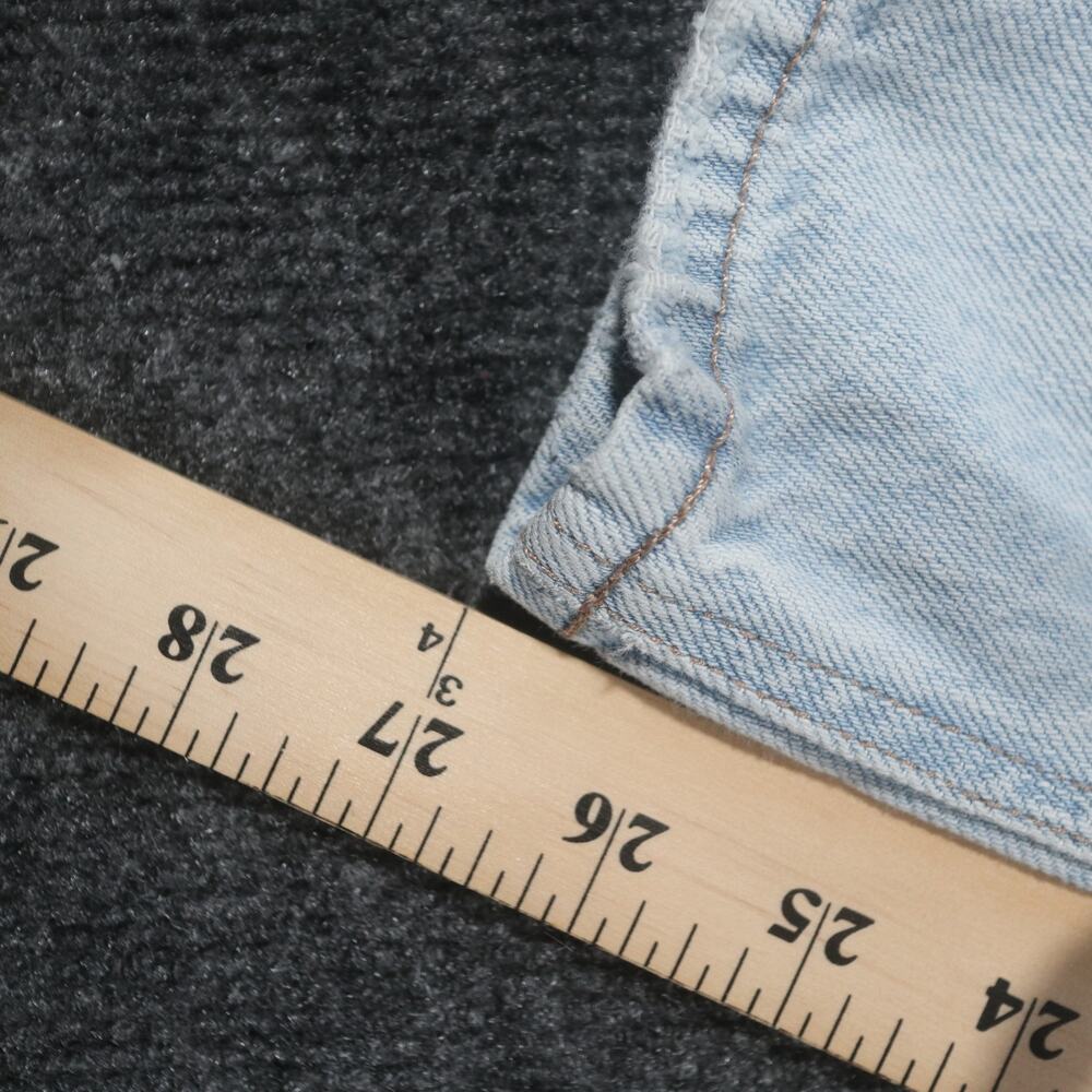 American Eagle Light Wash Mom Jeans - Picture 6 of 8